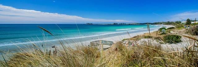 Port Fairy beach and dunes