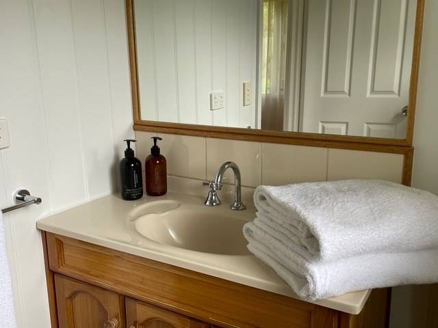 Sandpiper bathroom vanity